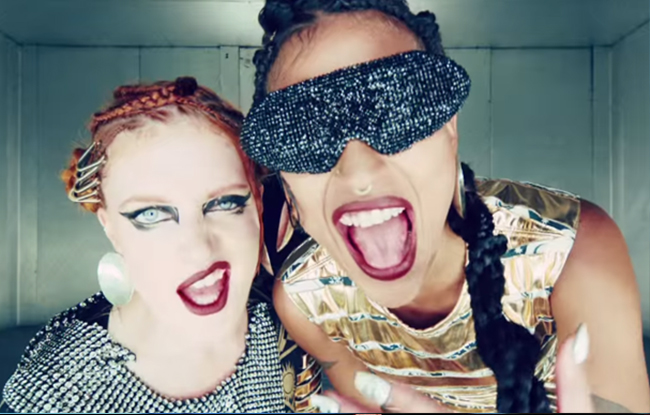 I love it speed up icona pop. Icona Pop электропоп-дуэт.